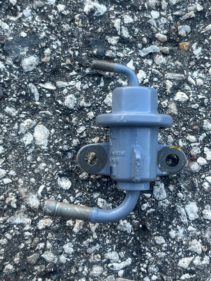 BF 250 175 hp Honda FUEL RAIL PRESSURE REGULATOR 16740-ZY3-A01 four stroke 200 225 hp 2002-up