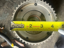 Lade das Bild in den Galerie-Viewer, f 250 hp Yamaha PULLEY ASSY 6P2-12645-00-00 Four Stroke 2005
