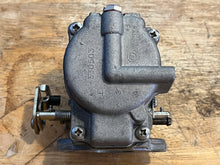 Load image into Gallery viewer, 60 hp Johnson Evinrude CARBURETOR ASSY 0437089 0437087 0439453 Two Stroke 1995 94-97 J60TLEOC, molding numbers 340167 338069 330503 - compatible 50 hp
