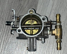 Lade das Bild in den Galerie-Viewer, 90 85 hp Force Tillotson CARBURETOR WB-100c 832061-3 two stroke NEEDS NEW GASKETS - cleaned
