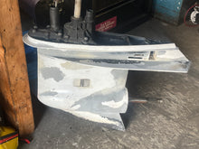 Load image into Gallery viewer, 225 hp Evinrude 30” GEAR CASE ASSY 5001614 0438045 two stroke 1998 29.25 inch from water pump to driveshaft 150-250hp
