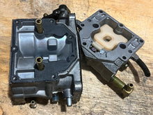 Lade das Bild in den Galerie-Viewer, 200 175 150 hp Mercury CARBURETOR SET WMH-16 top 3308-9672A44 3311-818650A4 818650A52, center 3308-9672A45 818650A5 818650A53, bottom 3308-9672A46 818650A6 818650A59 two stroke v6
