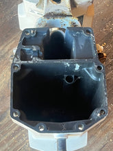 Load image into Gallery viewer, 25 hp Evinrude E-tec 20” MIDSECTION SWIVEL 0356963 STEERING ARM 5009612 EXHAUST HOUSING 5008164 0355927 two stroke 2010-up e25DPSLABF
