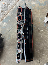 Lade das Bild in den Galerie-Viewer, 350 hp Mercury Verado INTAKE MANIFOLD ASSY 8M0083678 four stroke 200-400 hp compatible TEMP SENSOR 891663001
