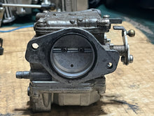 Load image into Gallery viewer, 90 75 hp Yamaha carburetor set 6H107 two stroke 1992-2003 without linkages 6H1-14302-07-00 6H1-14301-07-00 6H1-14303-07-00
