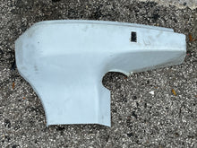 Cargar imagen en el visor de la galería, 200 225 hp Johnson Evinrude  344806 0344806 LOWER side COVER Port 0439762 439762 Stbd Evinrude Two Stroke
