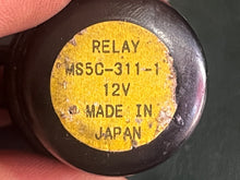 Lade das Bild in den Galerie-Viewer, Hitachi MS5C-311-1 RELAY 12 volt SOLENOID two stroke outboard
