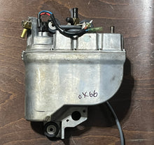 Load image into Gallery viewer, 250 225 200hp Yamaha OX66 VST FLOAT CHAMBER W TOP 66K-14980-00-00 &amp; FUEL PUMP 67H-13907-00-00 Two Stroke v6 1999-2003
