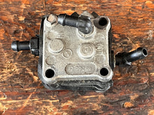 Load image into Gallery viewer, 115 - 200 hp Mercury MECHANICAL FUEL PUMP 14360T75 98766-c1 OPTIMAX two stroke some 150-225 EFI
