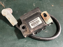 Load image into Gallery viewer, 200 225 250 hp Johnson Evinrude IGNITION COIL 0582508 183-0001 18-5179 two stroke v6
