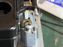 Lade das Bild in den Galerie-Viewer, 90 75 hp Yamaha 6H1-14301-07-00 carburetor 1 top TWO STROKE 1992-2003
