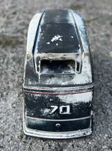 Load image into Gallery viewer, 70 60 HP Evinrude 0283075 engine cover top cowl Two Stroke 283075 1989-99
