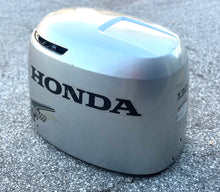 Cargar imagen en el visor de la galería, BF 130 115 hp Honda 63100-ZW5-030ZA ENGINE COVER 1999-2006 four stroke outboard
