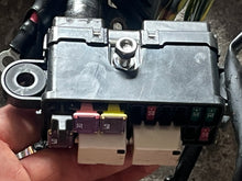 Lade das Bild in den Galerie-Viewer, DF 175 hp Suzuki engine WIRING HARNESS 36610-96L50 four stroke 2019-2021
