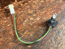 Load image into Gallery viewer, Volvo Penta POTENTIOMETER TRIM SENSOR 22314183 873531 21985533 sterndrive OMC
