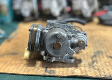 Lade das Bild in den Galerie-Viewer, 9.9 HP Mercury 9266T22 CARBURETOR WMC-79, 9266A21 WMC-74, 823433 CHOKE SOLENOID oem TWO STROKE 8 15 HP
