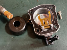 Cargar imagen en el visor de la galería, DT 150 175 200 225 Suzuki starter valve assy 13400-87D12 NLA two stroke 90 100 compatible
