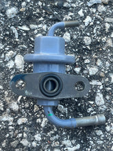 Load image into Gallery viewer, BF 250 175 hp Honda FUEL RAIL PRESSURE REGULATOR 16740-ZY3-A01 four stroke 200 225 hp 2002-up

