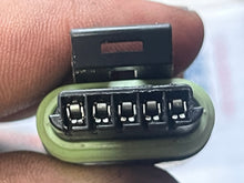 Lade das Bild in den Galerie-Viewer, 150 175 hp OMC Johnson Evinrude 0584985 POWER PACK, powerpack control unit, ois 60 degree 584910
