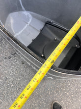 Lade das Bild in den Galerie-Viewer, f 300 hp Yamaha TOP COWLING 6CE-42610-00-00 6BJ-42610-10-8D 6BJ-42610-20-8D 6BJ-42610-21-8D four stroke 2007-15
