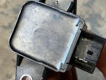Lade das Bild in den Galerie-Viewer, f 250 hp Yamaha IGNITION COIL h6t11271 6P2-82310-00-00 6P2-82310-03-00 6P2-82314-00-00 four stroke 2005-2015
