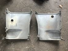 Lade das Bild in den Galerie-Viewer, DF 175 150 200 hp Suzuki side cover OIL PAN 61131-96J03-Y5S 61141-96J03-Y5S four stroke 2019-2022

