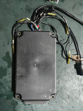 Load image into Gallery viewer, 250 225 hp Yamaha OX66 CDI CONTROL UNIT 65L-02 65L-85540-02-00 two stroke f8t33771 2001-2003

