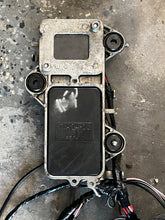 Lade das Bild in den Galerie-Viewer, 115 hp Yamaha CDI UNIT 6E5-85540-12-00 HARNESS RECTIFIER BRACKET two stroke 1984-1993
