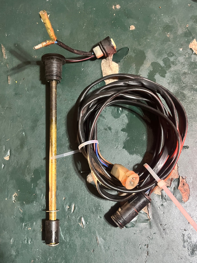 200 hp Yamaha OIL LEVEL GAUGE sensor 6E5-85720-02-00 with 10’ LEAD WIRE 6E5-82521-03-00 Two Stroke 1985-1993 some compatibility 115 130 150 175 220 225 250 hp