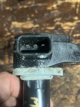 Lade das Bild in den Galerie-Viewer, 135 - 350 hp Mercury Verado IGNITION COIL 8M0039809 four stroke 339-880615T01
