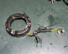 Load image into Gallery viewer, 70 hp Johnson Evinrude 0583644 stator 583644 two stroke OEM
