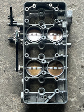 Load image into Gallery viewer, 250 225 hp Mercury THROTTLE BODY 827693T4 with 827697A1 Link Lever Kit &amp; 15444 LINK Two Stroke EFI 1994-1998
