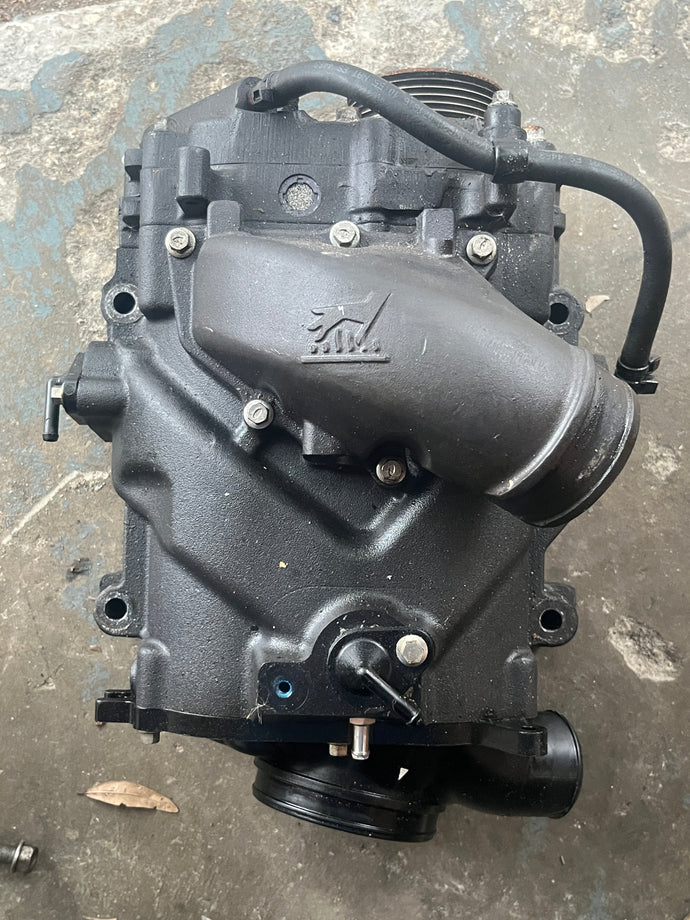 350 400 hp Mercury Verado  SUPERCHARGER 8M0102453 intake four stroke