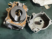 Cargar imagen en el visor de la galería, 40 50 hp Johnson Evinrude CARBURETOR SET 397064 395790 398318 396140 Two Stroke 2 Cylinder 1985-1993 also 398347 398346 432982 432983 432985 432984 432437 398340

