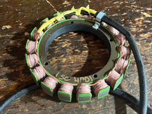Lade das Bild in den Galerie-Viewer, 150 175 200 hp YAMAHA hpdi STATOR 68F-81410-00-00 two stroke ELECTRICAL two connector 2000-2011
