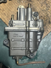 Cargar imagen en el visor de la galería, DF 60 50 40 hp Suzuki VST 15600-88L00 88L01 VAPOR SEPARATOR Four Stroke TESTED
