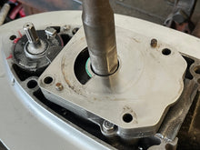 Load image into Gallery viewer, BF 200 225 hp Honda lower unit shifts and pressure test new water pump and oil
