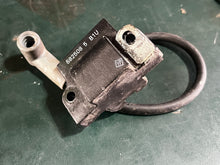 Load image into Gallery viewer, 200 225 250 hp Johnson Evinrude IGNITION COIL 0582508 18-5179 two stroke v6
