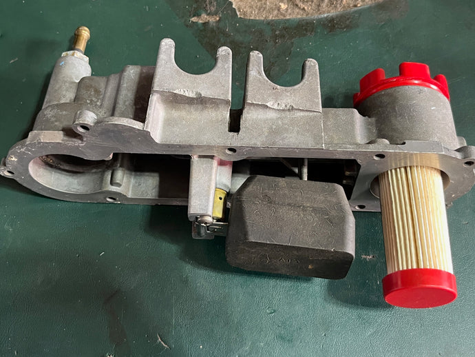 250 hp Mercury Optimax VST VAPOR SEPARATOR COVER 889317T1 two stroke some compatibility 75-250 hp