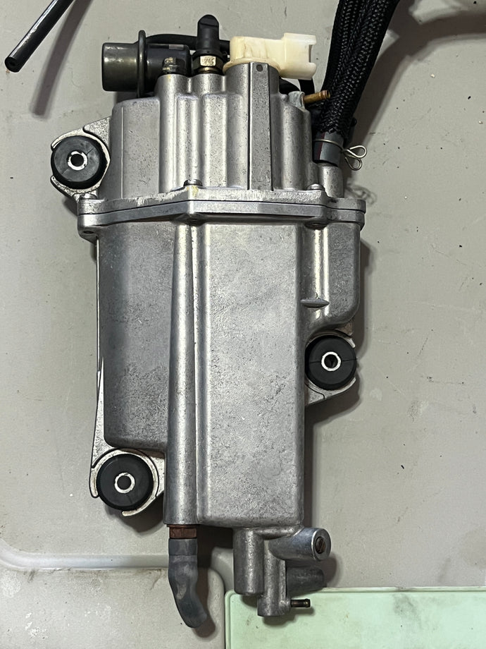 f 90 75 hp Yamaha vst FUEL CHAMBER 6D8-14180-20-00 PUMP four stroke 2005-2011