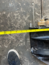 Lade das Bild in den Galerie-Viewer, 30 25 hp Mercury LOWER UNIT ASSY 825132T23 gearcase 8M0187015 346Q600006 four stroke EFI
