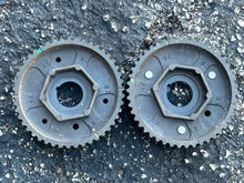 Load image into Gallery viewer, BF 250 225 200 hp Honda TIMING BELT DRIVEN PULLEY right 14261-ZY3-C00 four stroke
