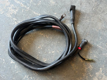 Lade das Bild in den Galerie-Viewer, f 9.9 hp Yamaha BATTERY CABLE 8 foot 6G8-82105-00-00 four stroke
