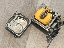 Cargar imagen en el visor de la galería, 50 40 hp Yamaha Mercury CARBURETOR #4 62Y-14904-20-00 825073T14
