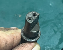 Load image into Gallery viewer, 70 hp Johnson Evinrude 0583644 stator 583644 two stroke OEM
