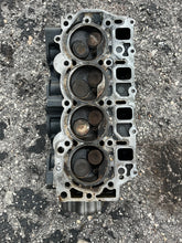 Lade das Bild in den Galerie-Viewer, f 60 50 hp Yamaha CYLINDER HEAD 6C5-11111-20-9S 6c5-00 four stroke 2013-2025
