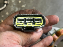 Load image into Gallery viewer, f 150 hp Yamaha STATOR 63P-81410-00-00 2004-2024 PULSER COIL 63P-85580-00-00 four stroke 2004-2023
