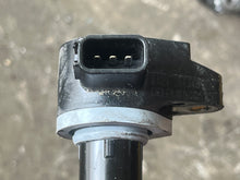Lade das Bild in den Galerie-Viewer, 135 - 350 hp Mercury Verado IGNITION COIL 8M0039809 four stroke 339-880615T01
