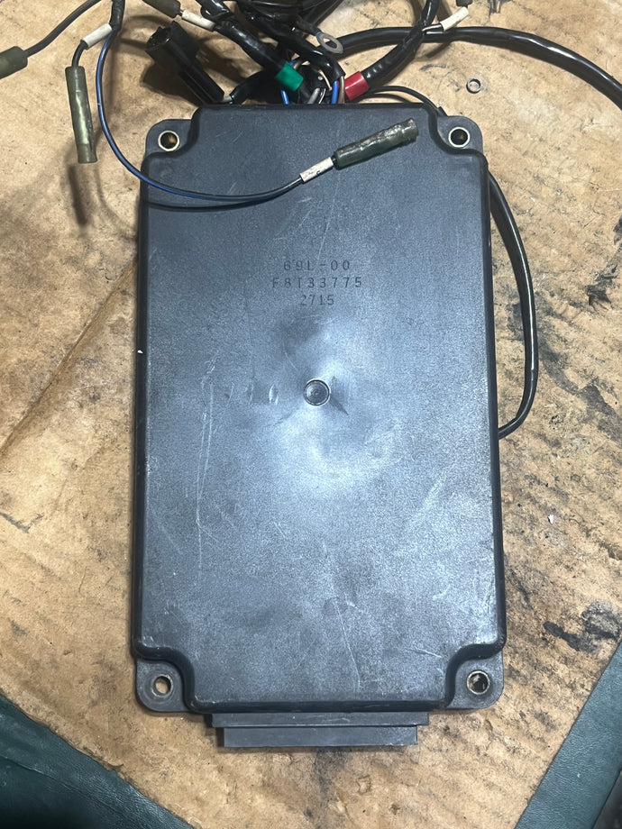 250 225 hp Yamaha CDI control unit 69L-00 69L-85540-00-00 F8T33775 Two Stroke vx 2002-2004