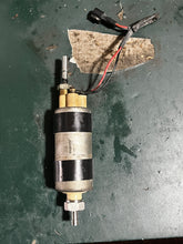 Load image into Gallery viewer, f 225 200 250 hp Yamaha BAPMIC vst FUEL PUMP ASSY low 69J-24410-00-00 four stroke TESTED 2002-up mercury crossover 888251T01
